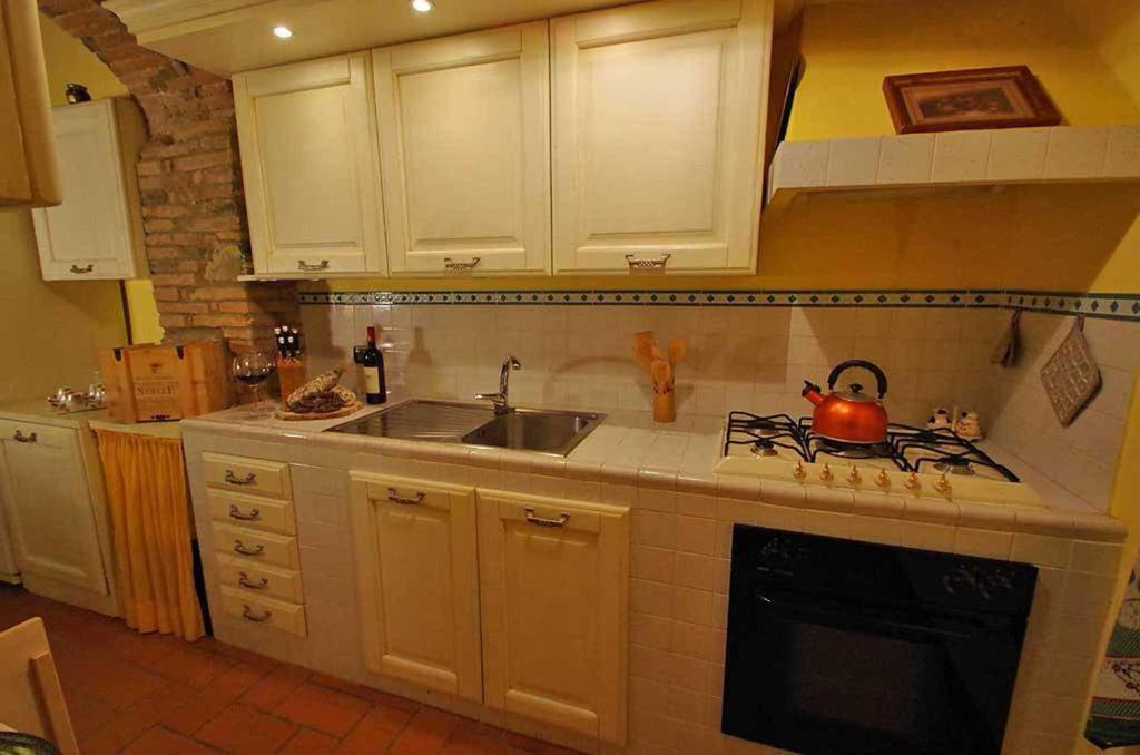 Cottage Le Ginestre Con Piscina In Val D'Orcia Radicofani Εξωτερικό φωτογραφία